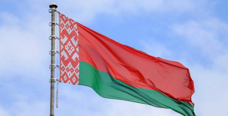Поздравление с Днём Государственного флага Государственного герба и Государственного гимна Республики Беларусь от руководства района