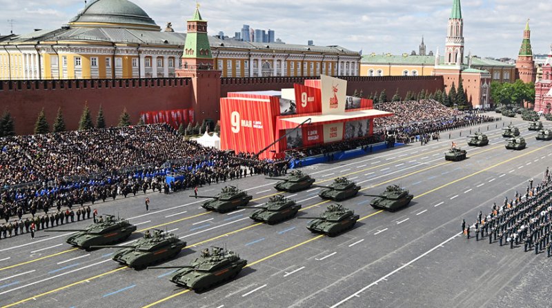 Александр Лукашенко о параде Победы в Москве это самый лучший самый сильный парад