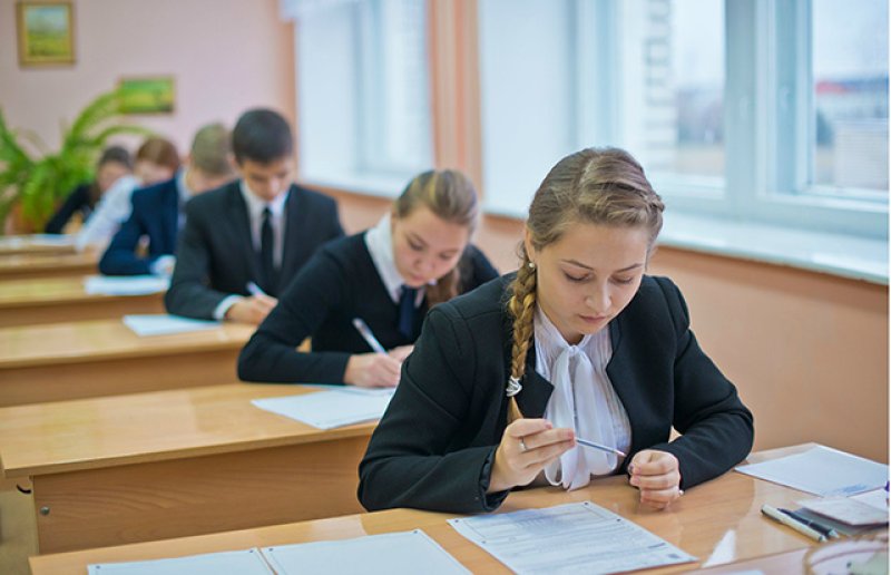 Без гаджетов в пунктах проведения и без учителейпредметников Как пройдет ЦЭ в этом году