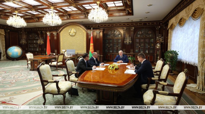 Александр Лукашенко заявил что люди должны быть убеждены в справедливости вступительной кампании