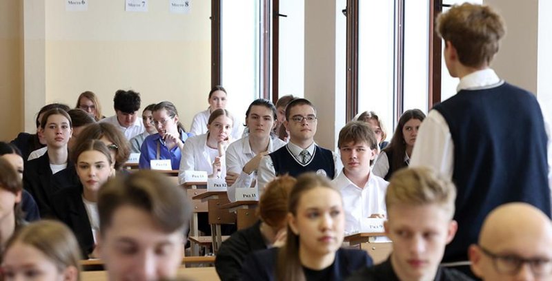 Централизованные испытания по госязыкам начались в Беларуси