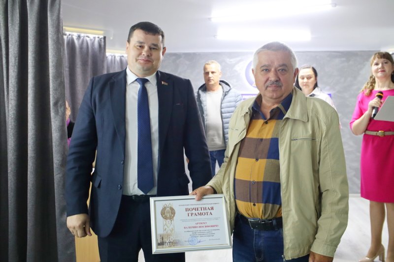 В Зельве поздравили мелиораторов с профессиональным праздником