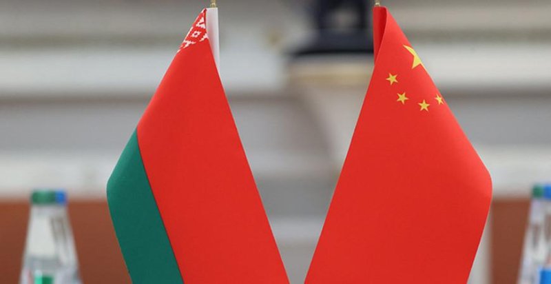 Александр Лукашенко  июня совершит визит в Китай