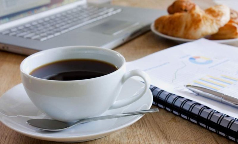 Можно ли пить чай на рабочем месте Ответил юрист