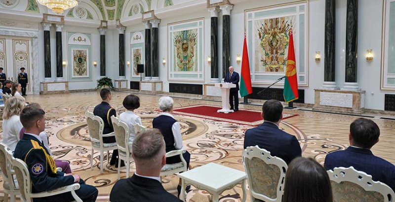Александр Лукашенко заявил о планах провести серьезную донастройку в системе образования