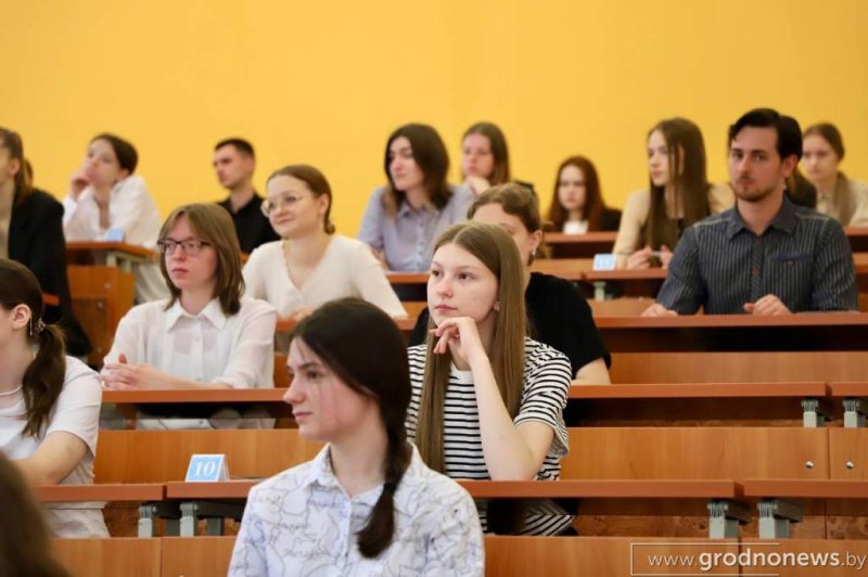 В Беларуси завершились централизованные экзамены и тестирование в резервные дни