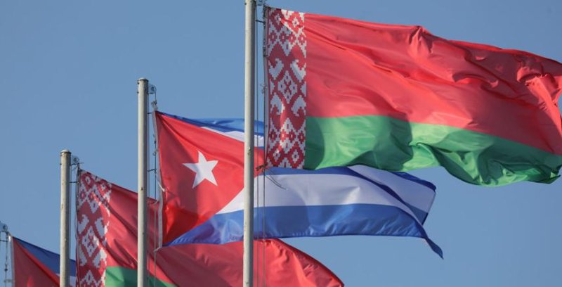 Александр Лукашенко  июня проведет переговоры с Президентом Кубы Мигелем ДиасКанелем Бермудесом