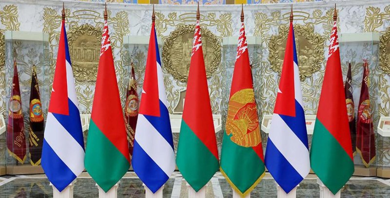 Встреча президентов Беларуси и Кубы началась во Дворце Независимости