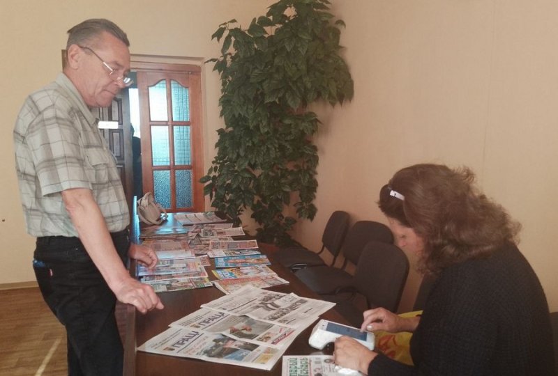 У зельвенских коммунальников прошел День подписчика