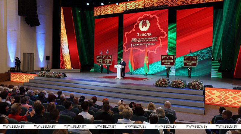 Александр Лукашенко Память о подвиге нашего народа  вопрос национального достоинства