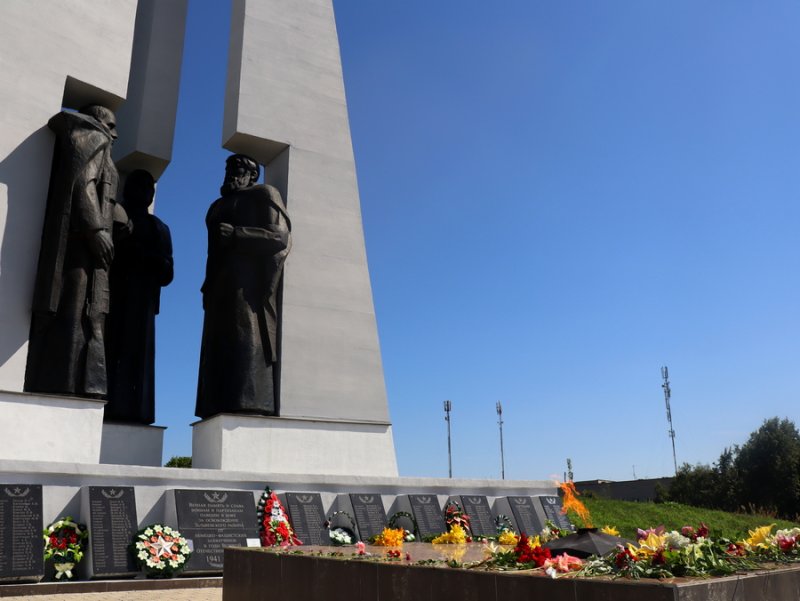 История мемориального комплекса Боевой Славы Солдат Партизан Мать