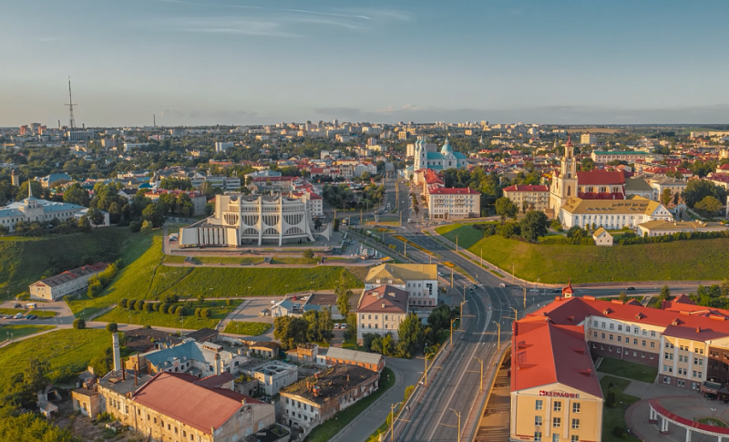 Поздравление Гродненского горисполкома и городского Совета депутатов с Днем освобождения Гродно от немецкофашистских захватчиков