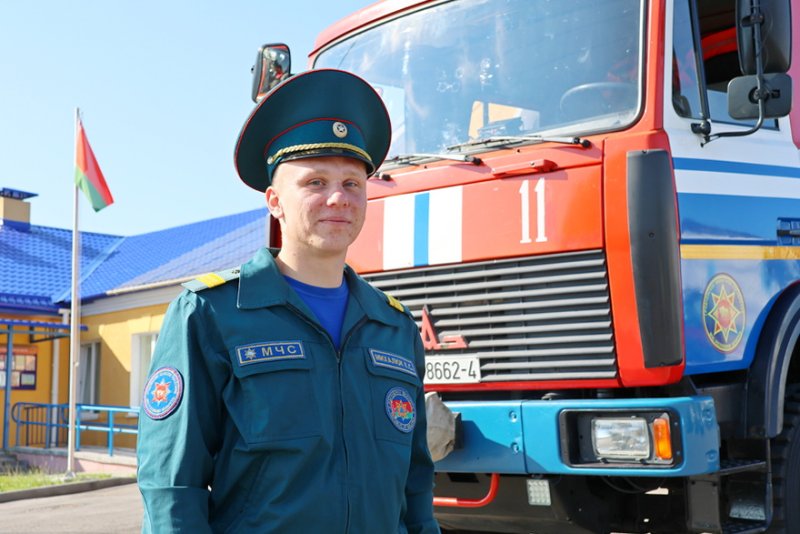 Огонь в сердце и в деле Рассказываем про старшего инструктораспасателя Зельвенского РОЧС Кирилла Михалюка