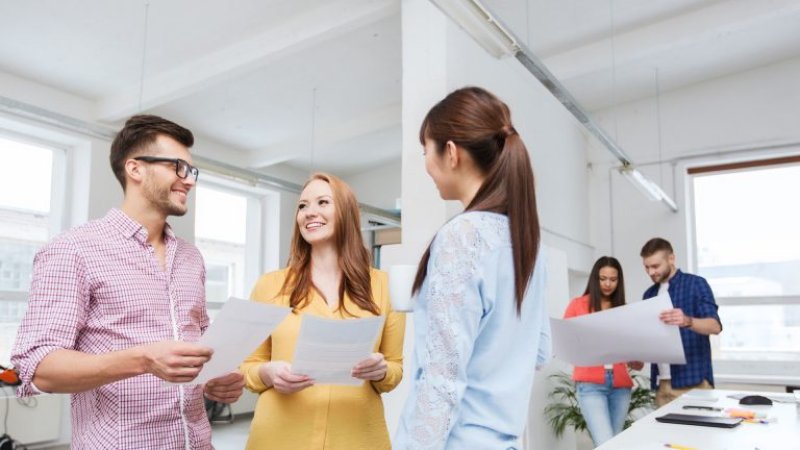 Молодые специалисты по всей стране с  августа прибывают по распределению на первые рабочие места