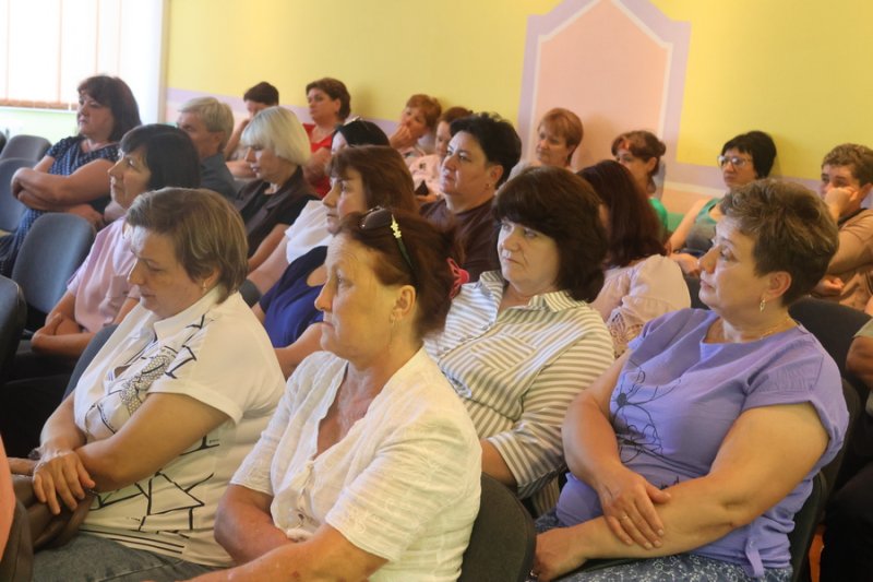 В Князевской средней школе состоялось родительское собрание с участием представителей разных служб
