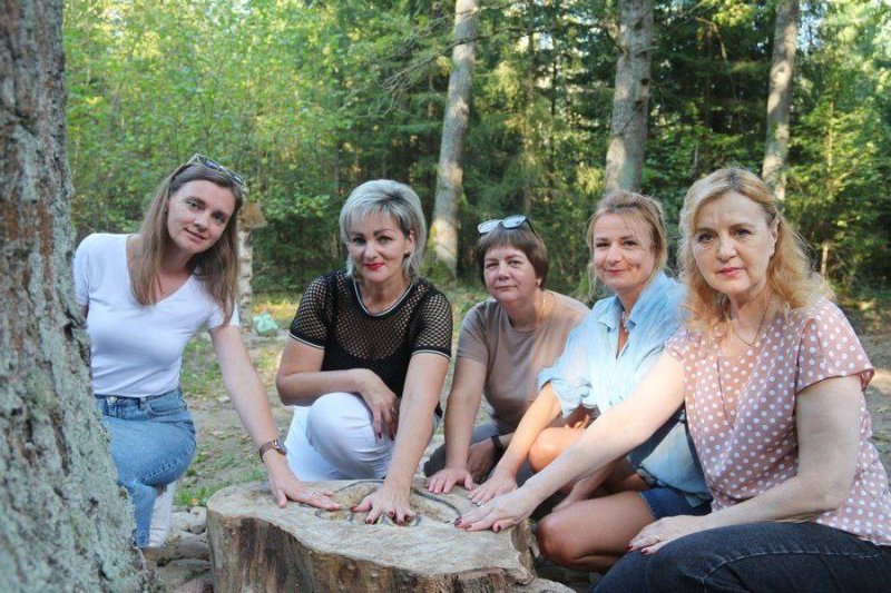 Уголок умиротворения Коллектив ЦСОН посетил экотропу в заповеднике Медухово