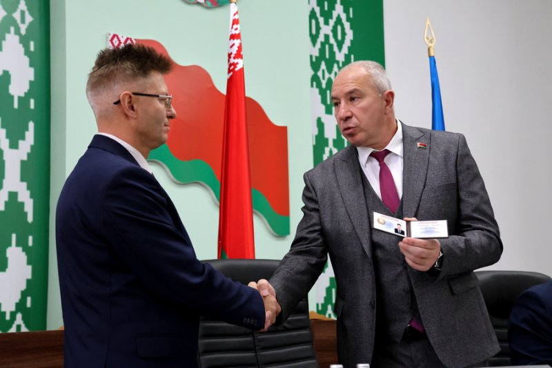 На должность председателя Зельвенского райисполкома  утвержден Юрий Костоломов