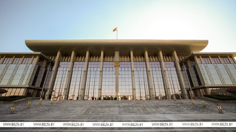 Александр Лукашенко внес в парламент законопроект по вопросам нормотворческой деятельности