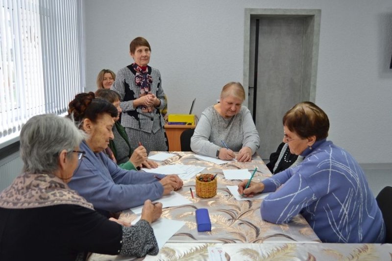 Познавательная программа прошла в клубе Сердечные встречи