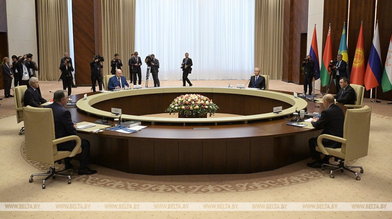 Александр Лукашенко на саммите ОДКБ заявил о тектонических сдвигах в международных отношениях