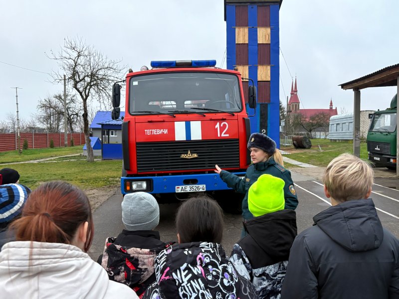 Ученики санаторной школы побывали в райотделе МЧС