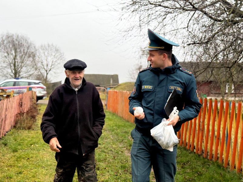 Извещатель  в каждый дом В районе продолжается информационная кампания МЧС об эффективности использования АПИ