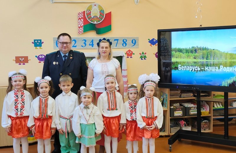 Письмо о Беларуси написали в Деречинской средней школе имени ГЛКириллова