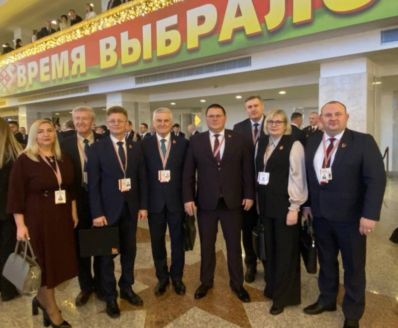 Зельвенцы принимают участие во втором дне работы VII Всебелорусского народного собрания