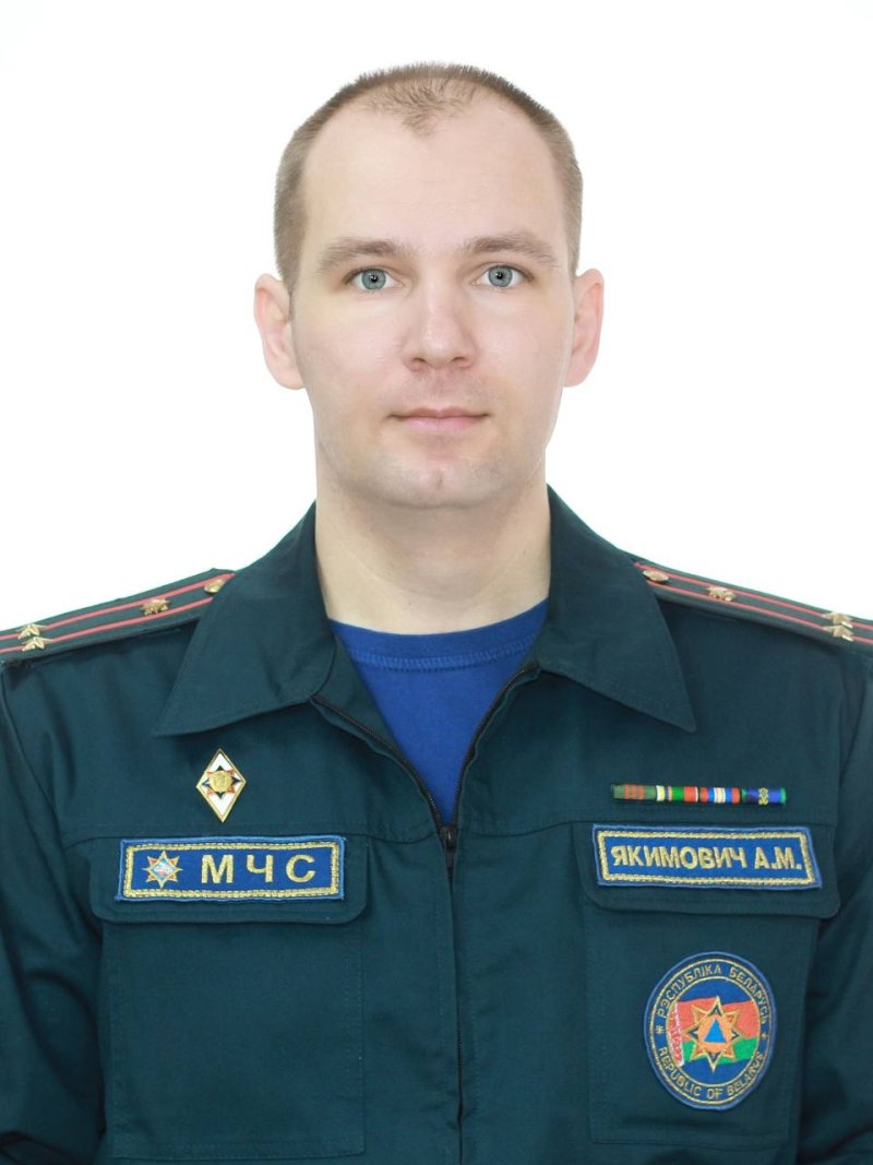  января прием граждан и прямую линию проведет начальник Зельвенского РОЧС Алексей Якимович