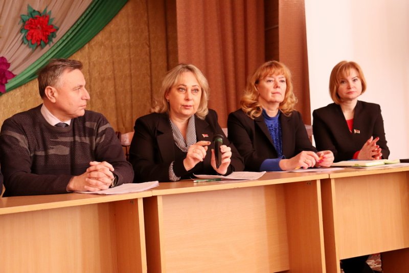 В агрогородке Елка обсудили тему перепрофилирования местной амбулатории