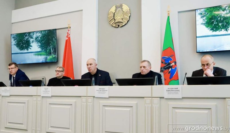 Профилактории для телят подготовка сельхозтехники и удобрений В Новогрудке состоялся областной семинарсовещание