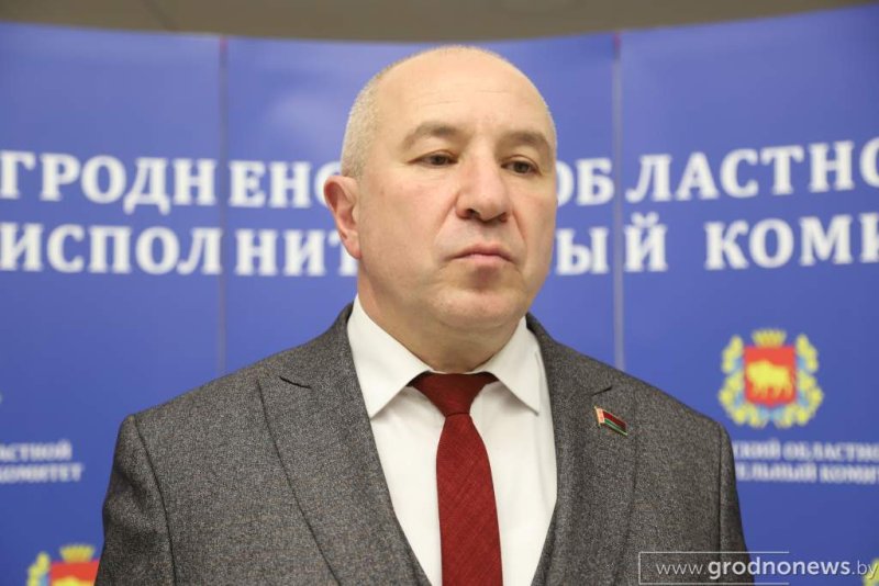 Председатель облисполкома Юрий Караев Не жаловаться на санкции и трудности а сосредоточиться на том что не сделано и как это сделать