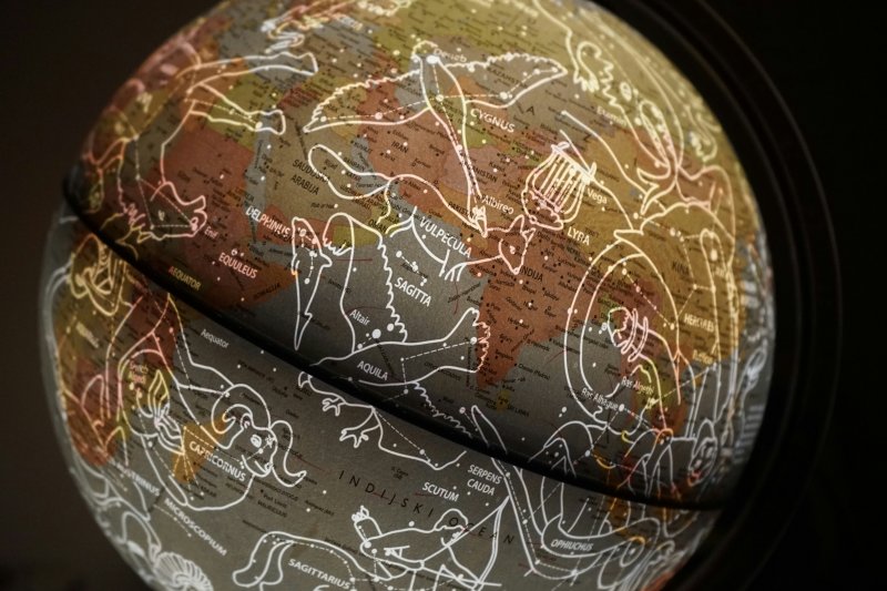 Скорпионов ожидает скандал а Весы  неожиданные знакомства Гороскоп с  по  марта