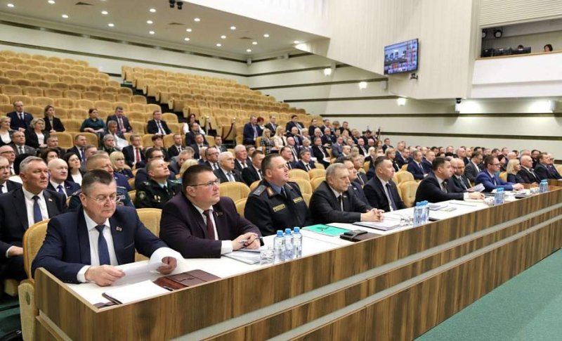 Члены Совета Республики Национального собрания Республики Беларусь приняли участие в заседании Гродненского облисполкома
