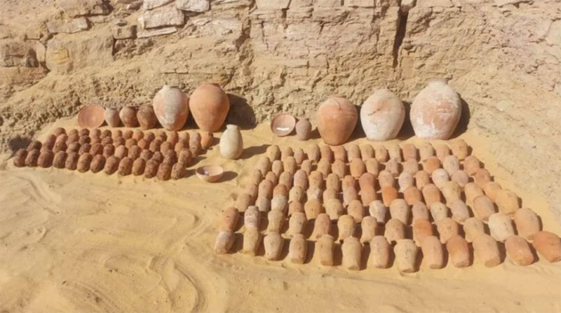 Археологи нашли в Египте гробницы времен Древнего царства