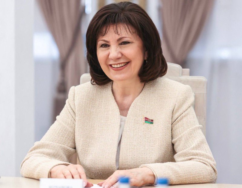 Поздравление с Днем женщин от Председателя Совета Республики Национального собрания Республики Беларусь НИ Кочановой