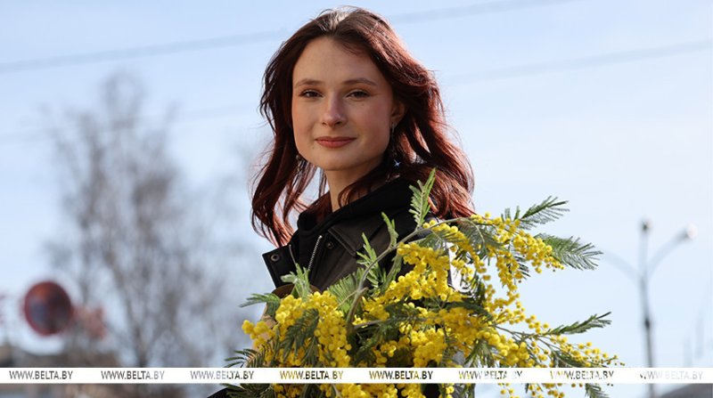 Вы  самое ценное что есть в нашей жизни Лукашенко поздравил соотечественниц с  Марта