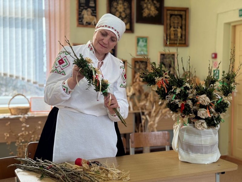 У аграгарадку Дзярэчын адкрылася выстава Велкодныя традыцы