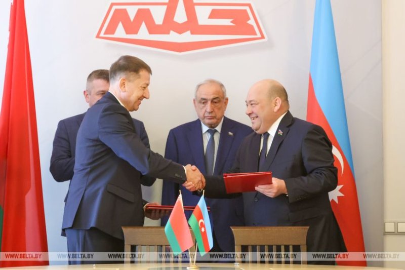 МАЗ поставит  машинокомплектов для производства коммунальной техники в Азербайджан