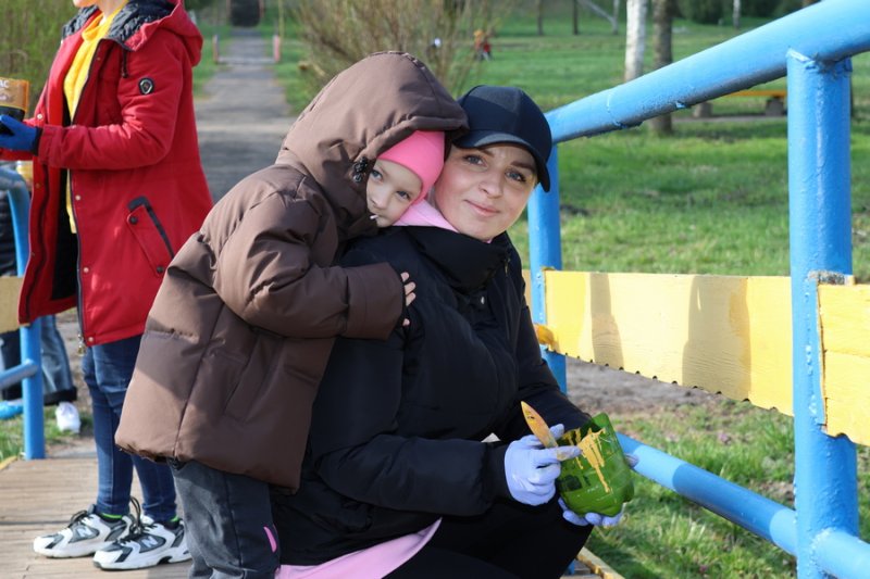 Общим делом  в обновленную весну республиканский субботник на Зельвенщине