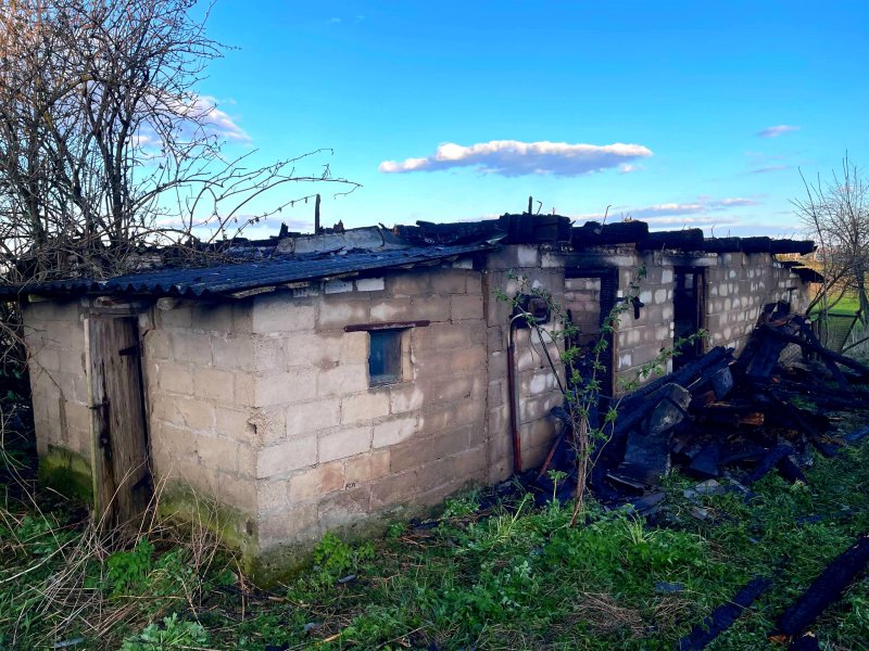 Убрались до тла В выходные в Зельвенском районе произошел пожар