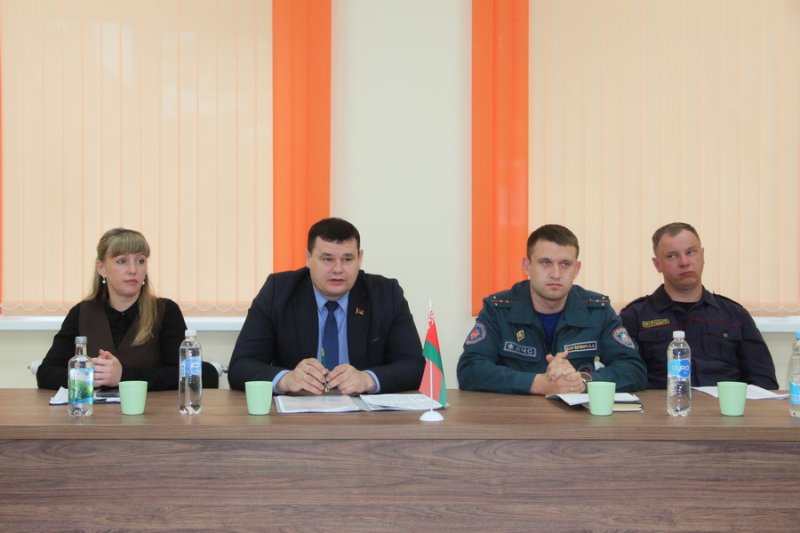 На Зельвенщине проходит Единый день информирования обновляется
