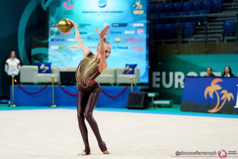 Белоруска Кира Бабкевич  чемпионка Европы по художественной гимнастике