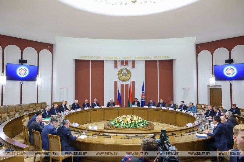 Рыженков подчеркнул отсутствие проблемных вопросов в повестке МИД Беларуси и России