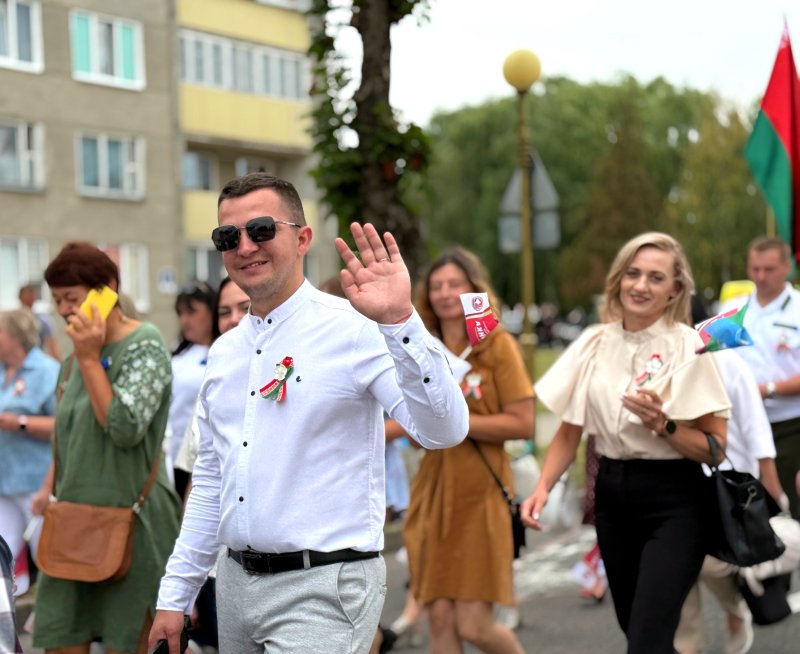 Горжусь трудом аграриев Зельвенец Илья Ефимов  о значимости Дня Независимости