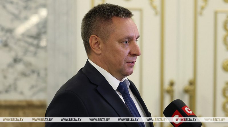 Горлов об уборочной все вопросы на уровне Президента решены сейчас нужна дисциплина на местах