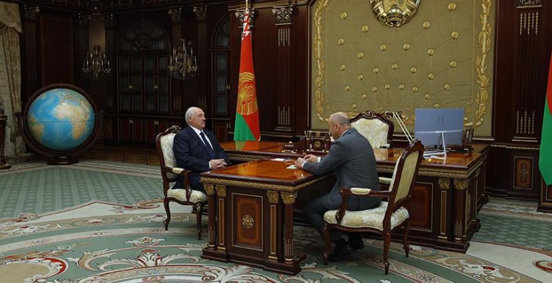 Ситуация в регионе где проходит линия мирного фронта Александр Лукашенко принял с докладом Александра Рогожника