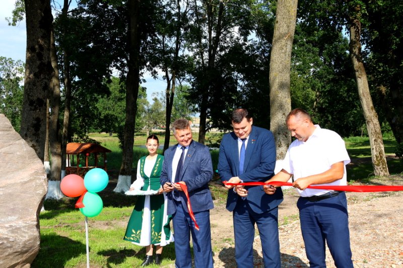 Красиво уютно для людей как преобразился парк в Кремянице Дольной